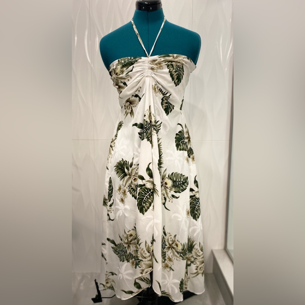 NWOT Hawaiian Floral Sundress